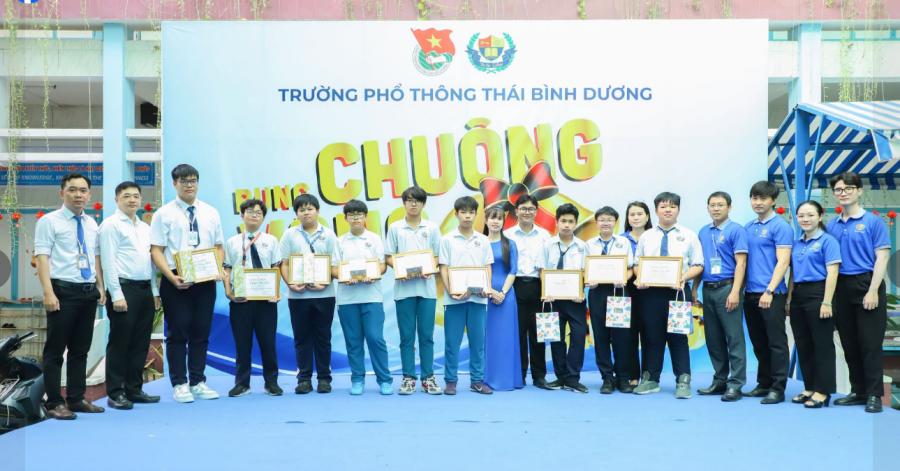 Vinh Danh Và Trao Thưởng Các Đội Thi Xuất Sắc – Cuộc Thi Robotics Cấp Trường Năm Học 2025-2026