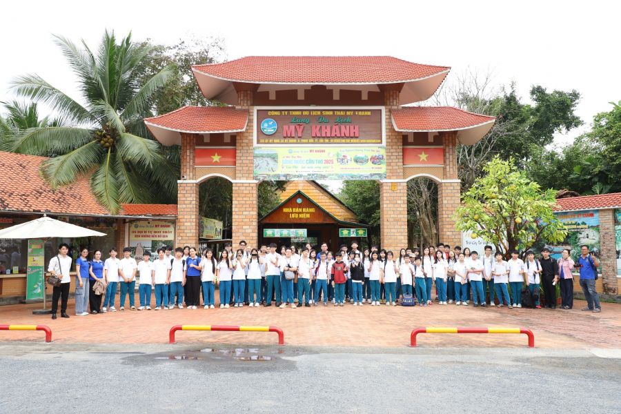 English experiential learning activity - Christmas 2025